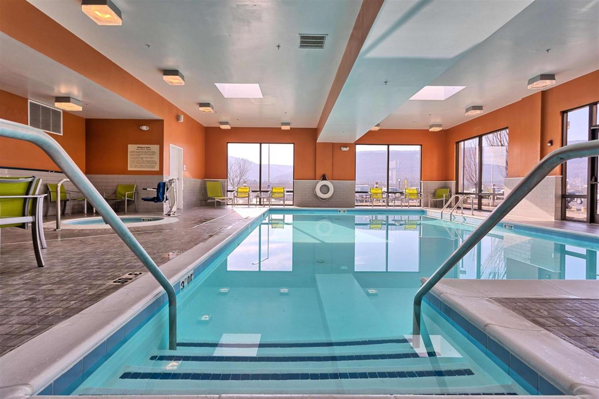 Hampton Inn Williamsport Eksteriør bilde